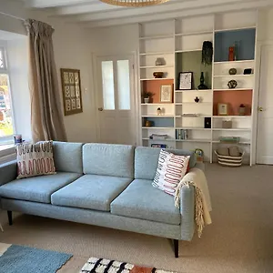 Seaglass Mumbles Holiday home